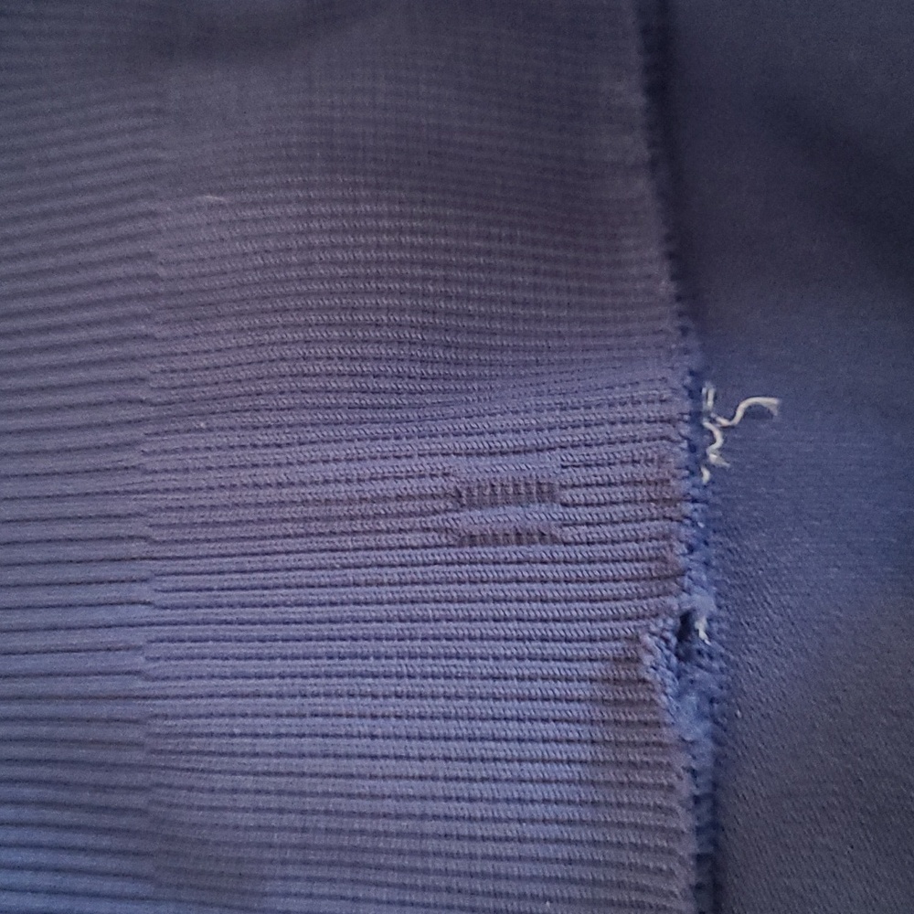 Lululemon Zone In Crop - Picture 5 of 5